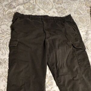 Uniqlo Men's Cargo Pants - Olive